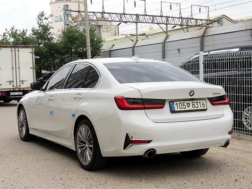 BMW 3 series - Vista 3