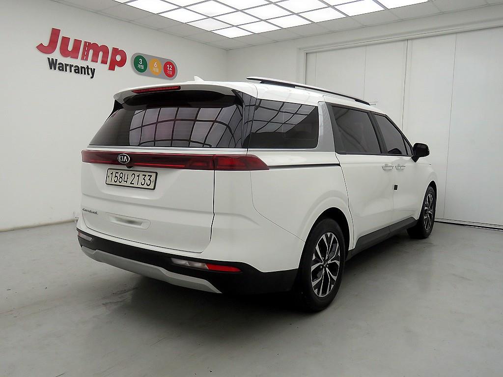 KIA Carnival - Vista 4