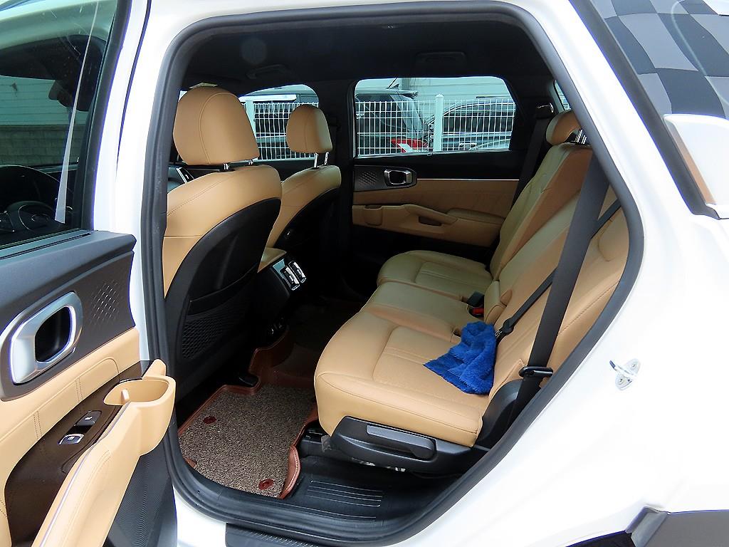 KIA Sorento - Vista 6