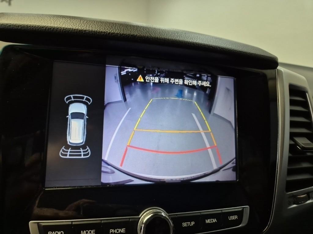 Ssangyong Rexton - Vista 12