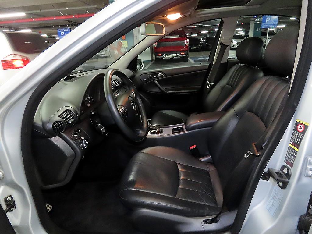 Mercedes Benz C Class - Vista 6