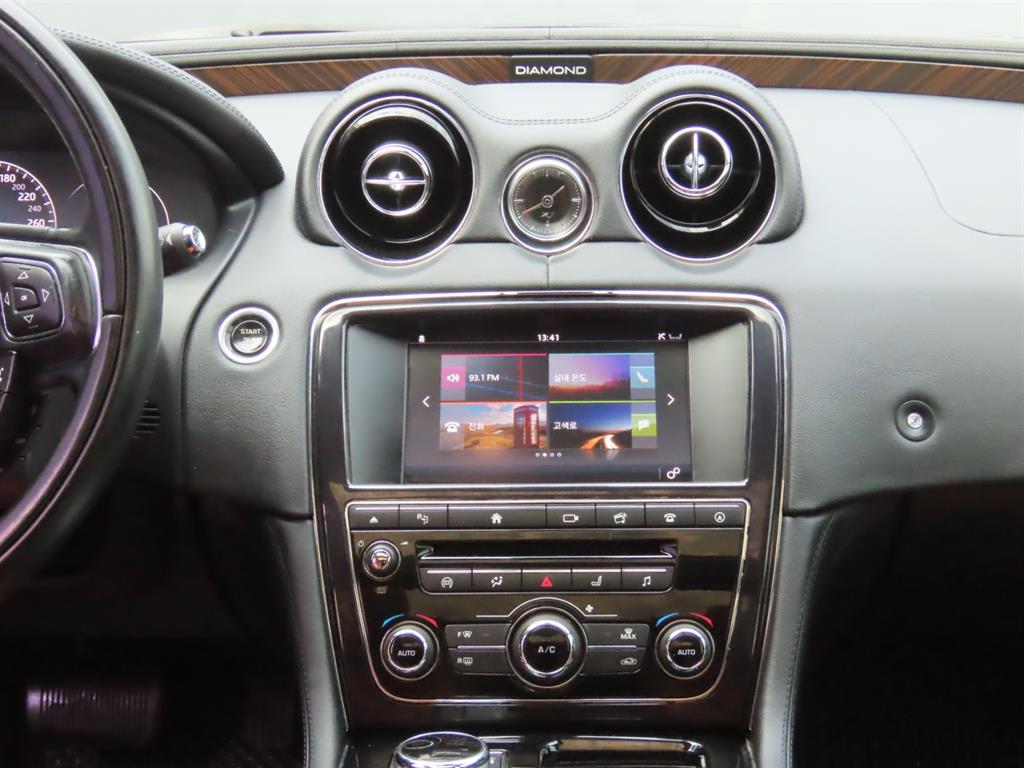 Jaguar XJ 2016 - Importación desde Corea - HF Imports Iquique - Foto 12