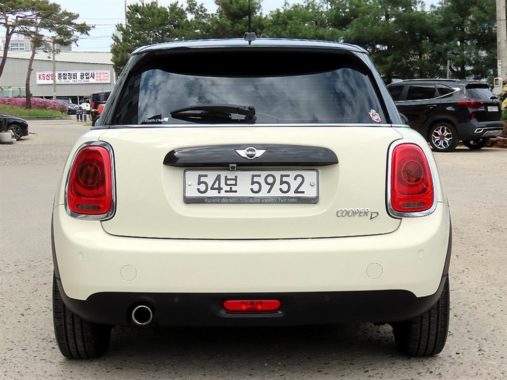 Mini Cooper - Vista 4