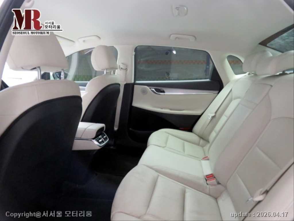 HYUNDAI Grandeur - Vista 6