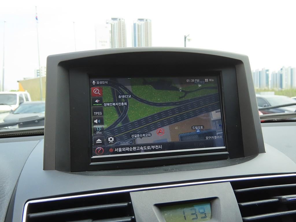 Ssangyong Rexton 2016 Negro - Importación desde Corea - HF Imports Iquique - Foto 13