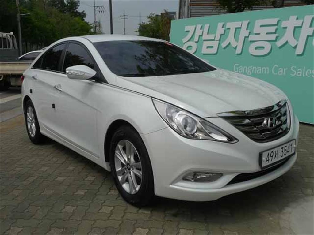 HYUNDAI Sonata 2011 Blanco - Importación desde Corea - HF Imports Iquique - Foto 1