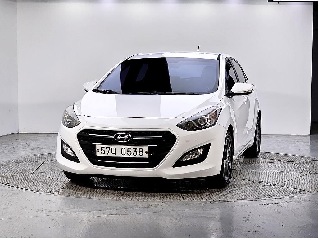 HYUNDAI i30 - Vista 2