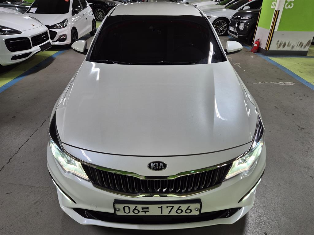 KIA K5 2019 Blanco - Importación desde Corea - HF Imports Iquique - Foto 1