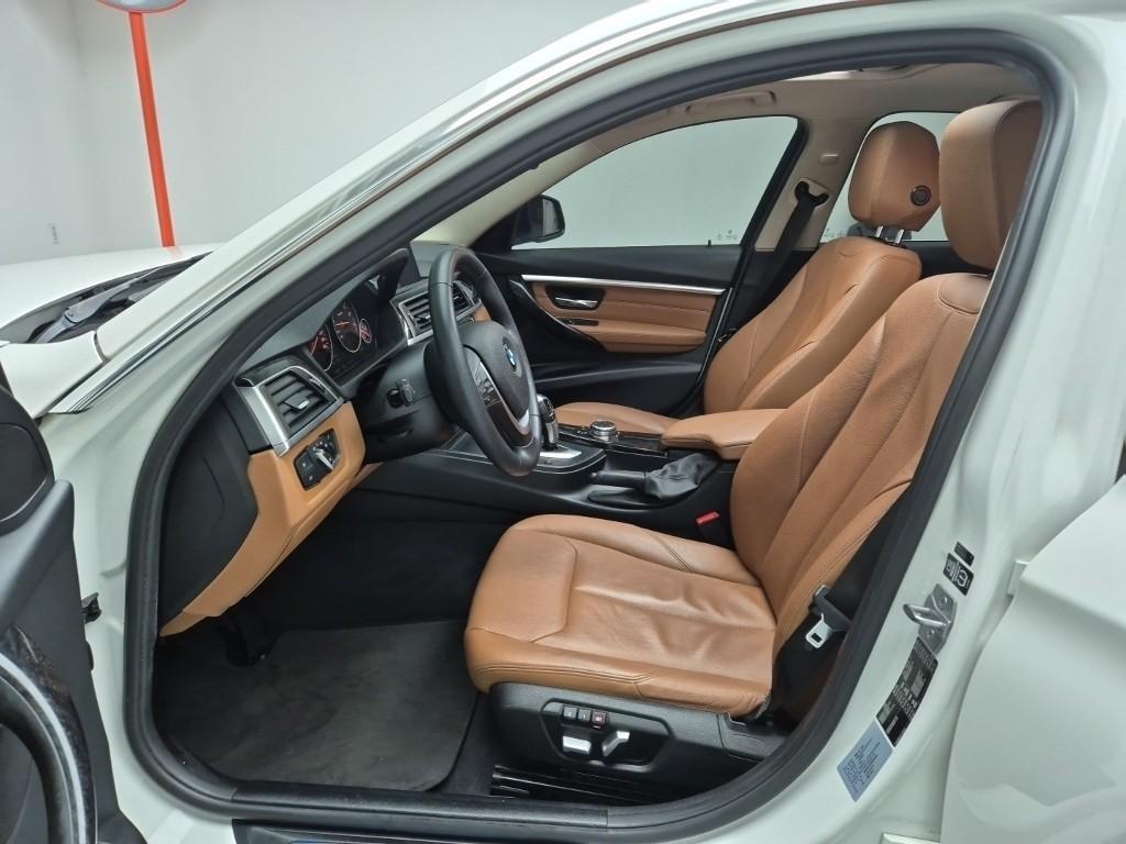 BMW 3 series - Vista 11