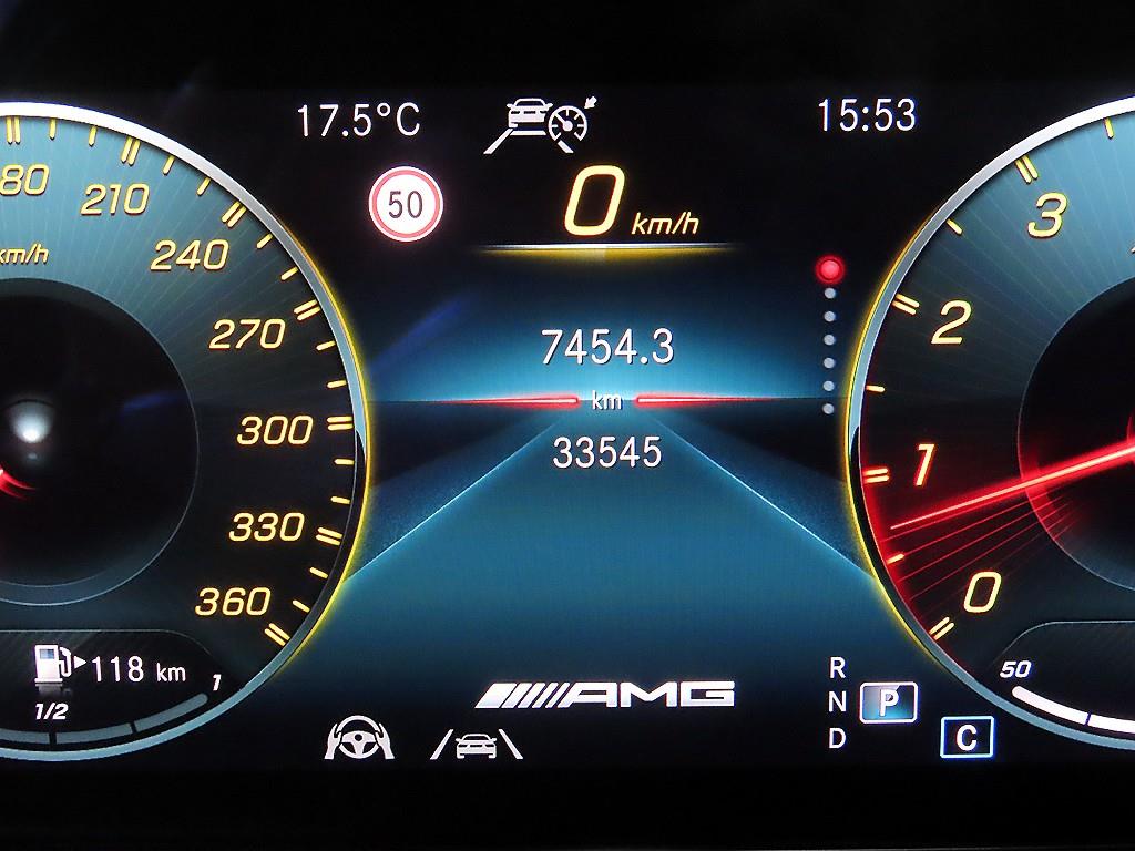 Mercedes Benz AMG GT - Vista 9