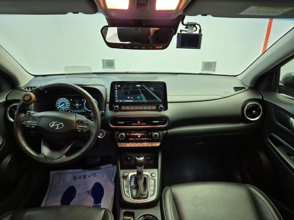 HYUNDAI Kona - Vista 11