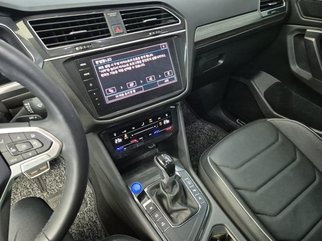 Volkswagen Tiguan - Vista 10