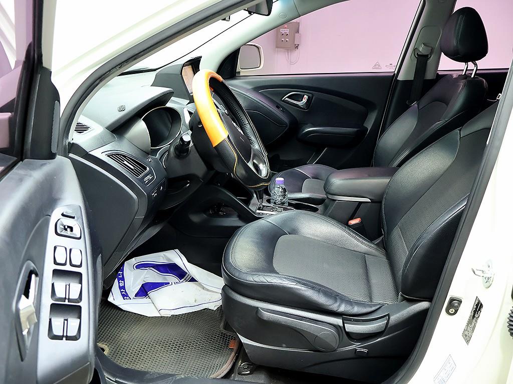HYUNDAI Tucson 2011 Blanco - Importación desde Corea - HF Imports Iquique - Foto 11