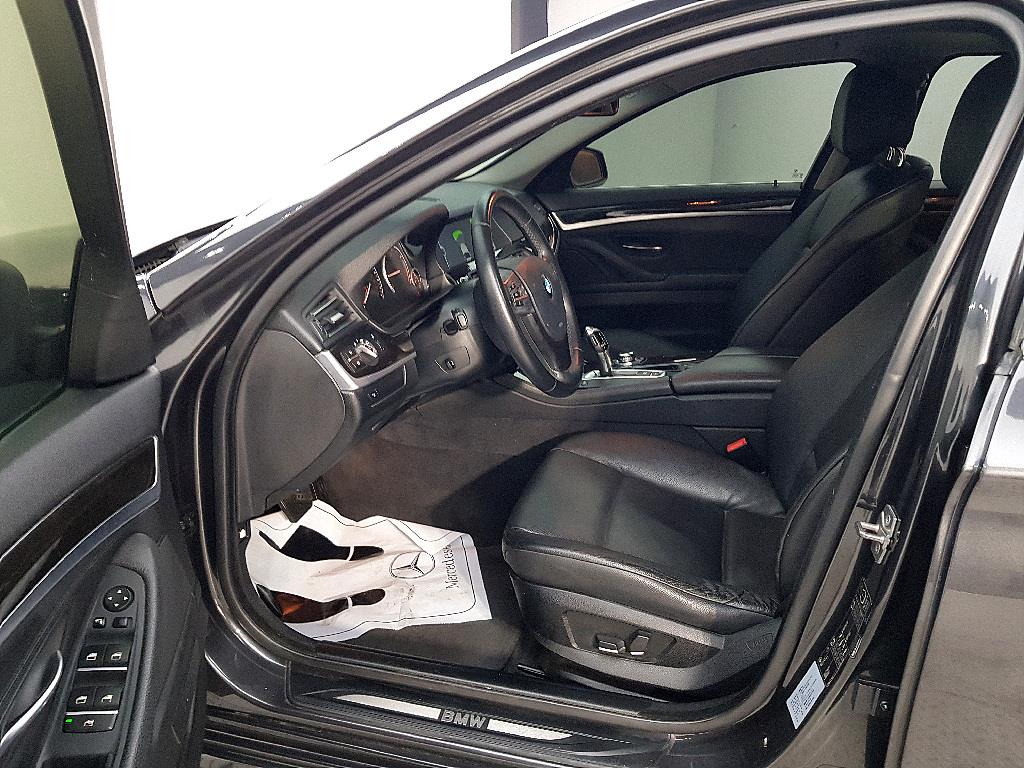 BMW 5 Series - Vista 8