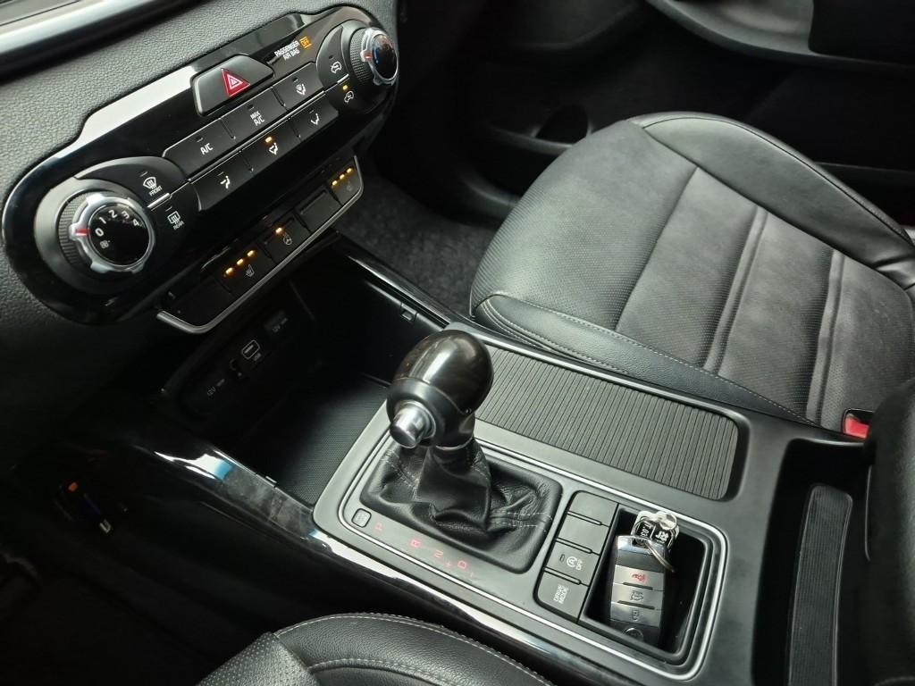 KIA Sorento - Vista 8