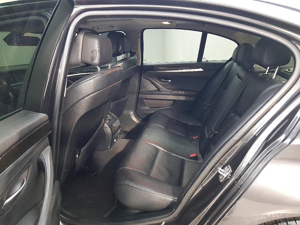 BMW 5 Series - Vista 9