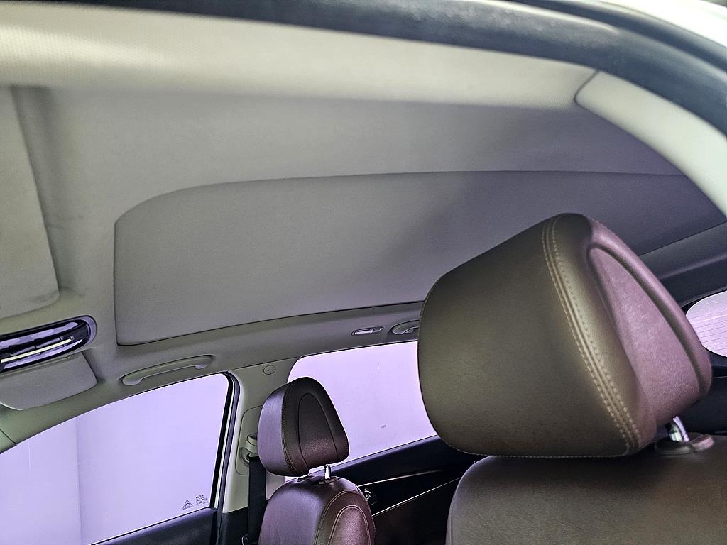 KIA Sorento - Vista 12