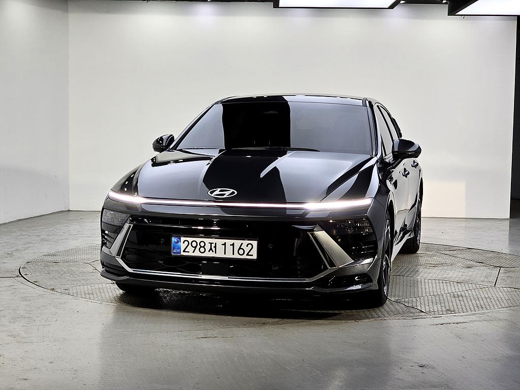 HYUNDAI Sonata - Vista 2