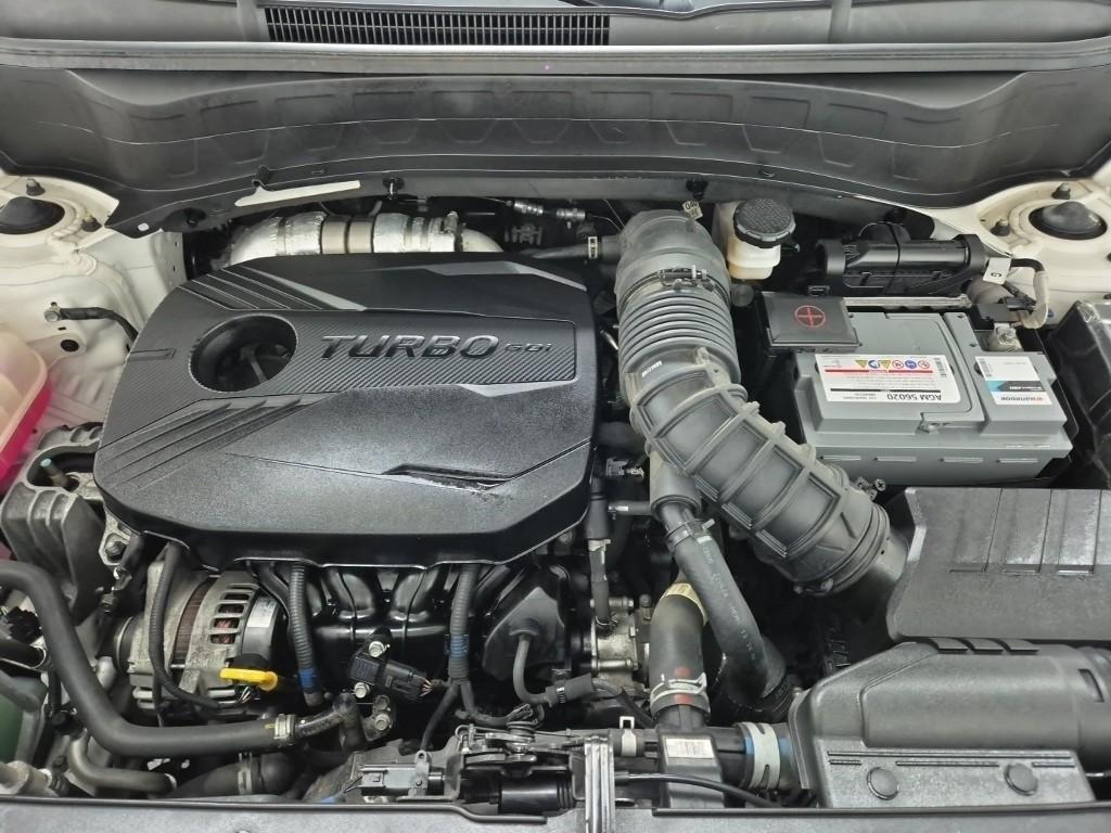 KIA Seltos - Vista 5