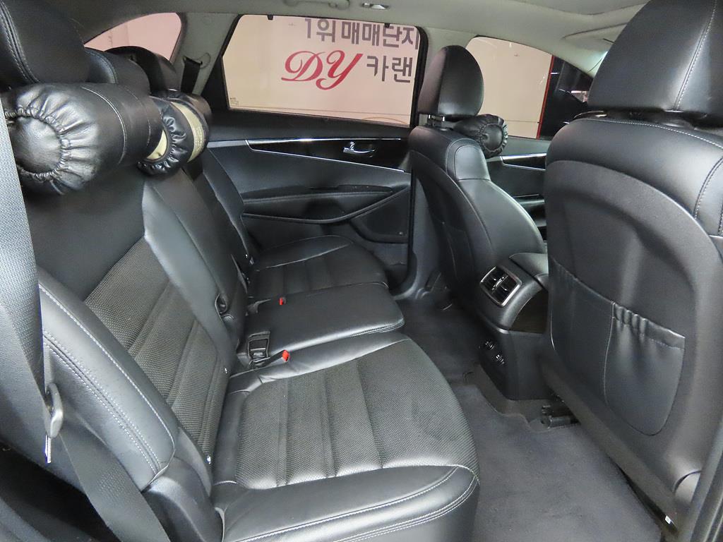 KIA Sorento - Vista 6