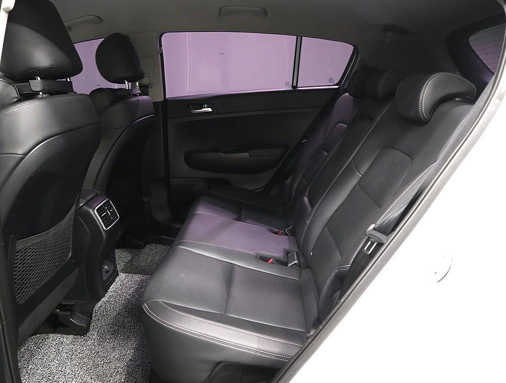 KIA Sportage - Vista 8