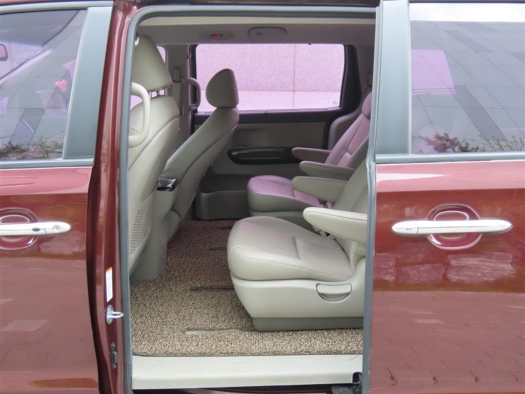 KIA Carnival 2015 - Importación desde Corea - HF Imports Iquique - Foto 13