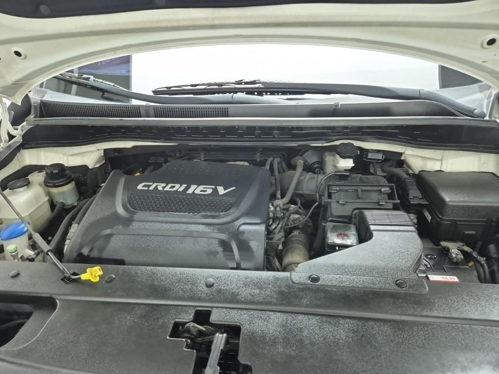 KIA Carnival - Vista 5