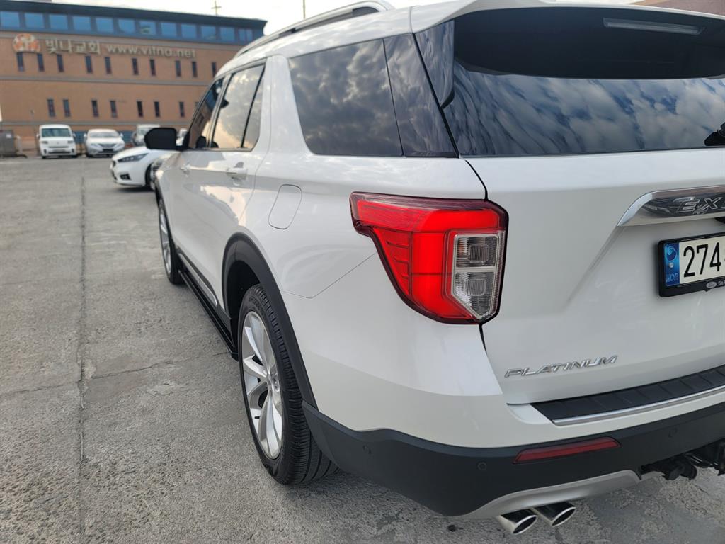 Ford Explorer - Vista 3