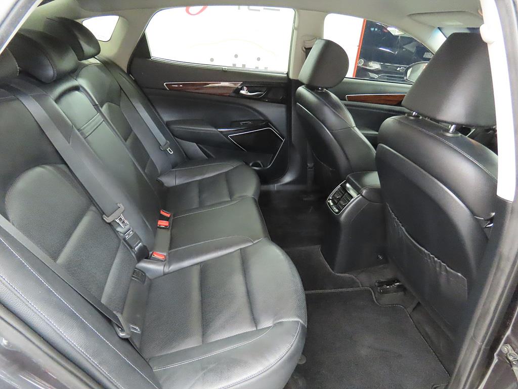 KIA K7 - Vista 7