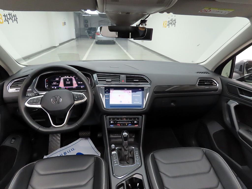 Volkswagen Tiguan - Vista 6