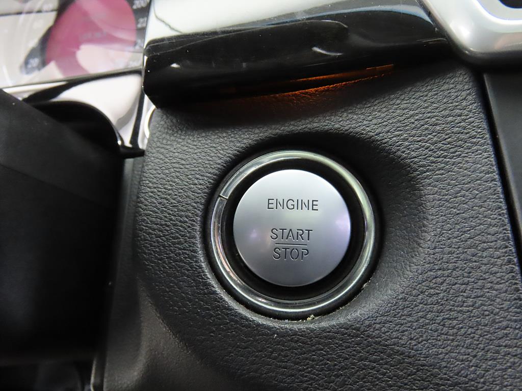 Mercedes Benz E class - Vista 11