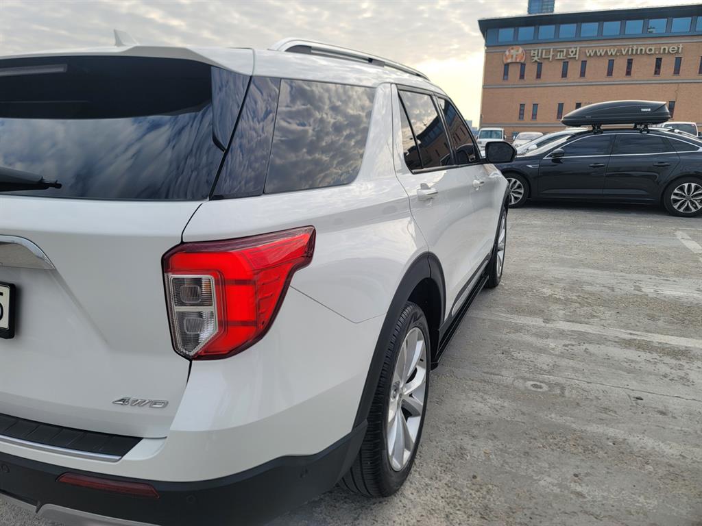 Ford Explorer - Vista 4