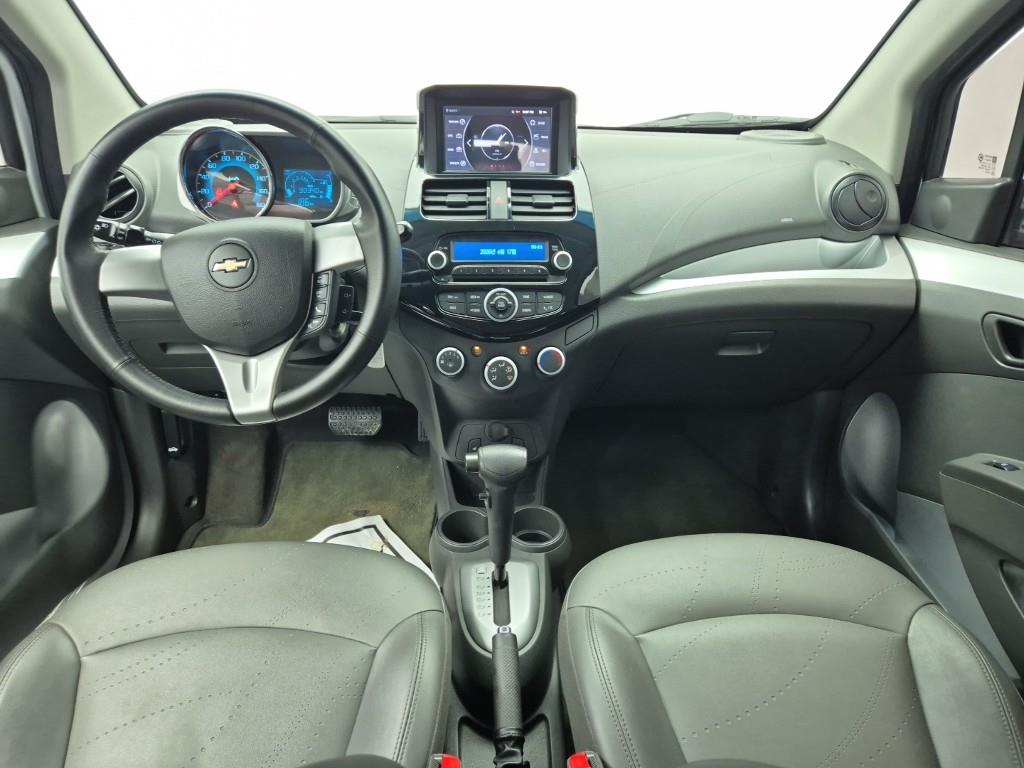 Chevrolet Spark - Vista 5