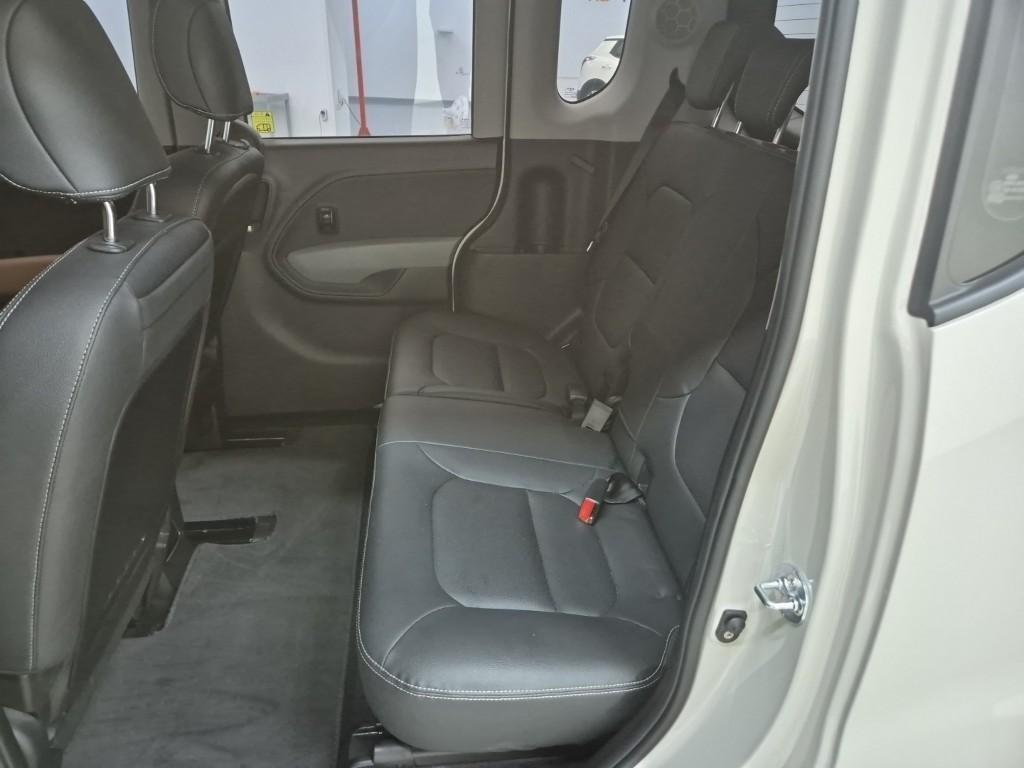 KIA Ray - Vista 10