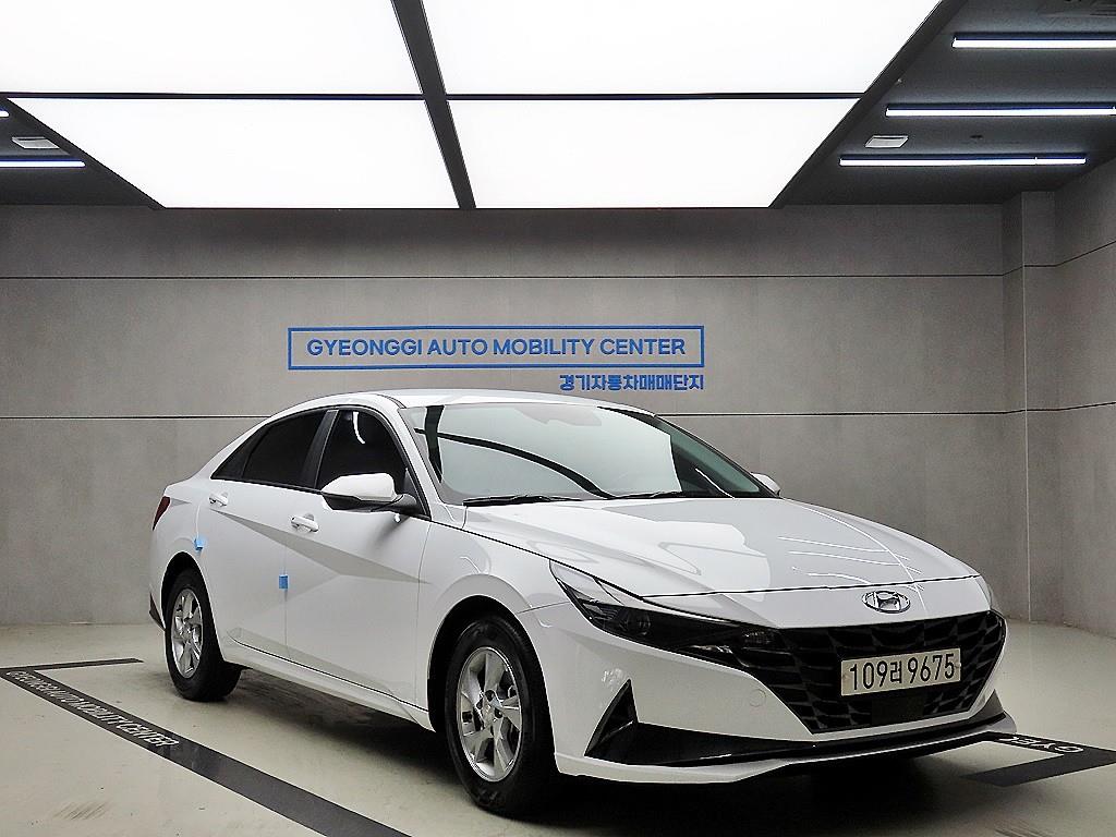 HYUNDAI Avante 2021 Blanco - Importación desde Corea - HF Imports Iquique - Foto 1