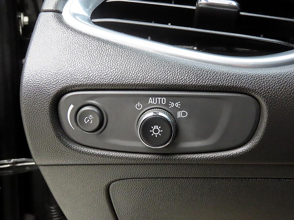 Chevrolet Malibu 2018 - Importación desde Corea - HF Imports Iquique - Foto 13