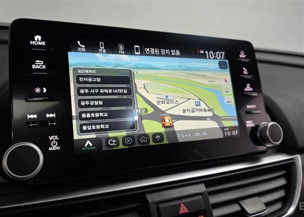 Honda Accord 2022 Blanco - Importación desde Corea - HF Imports Iquique - Foto 14
