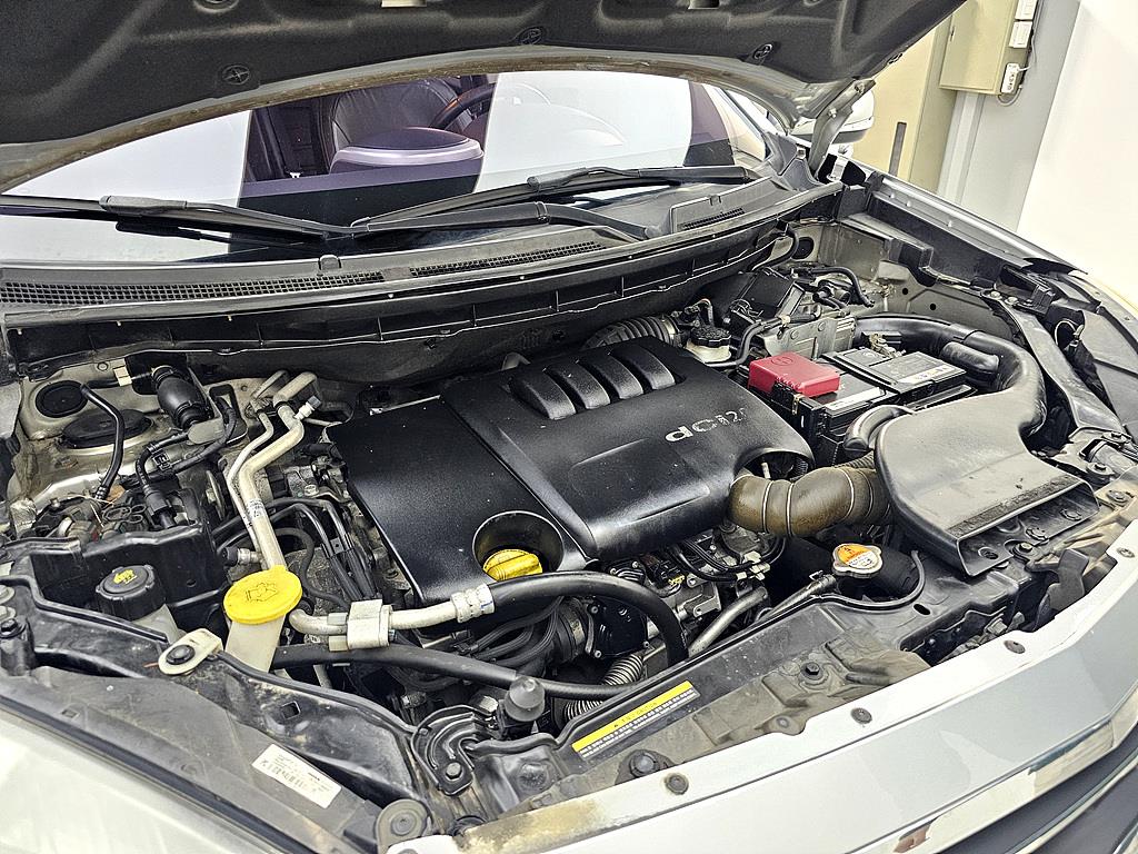 SAMSUNG QM5 - Vista 6