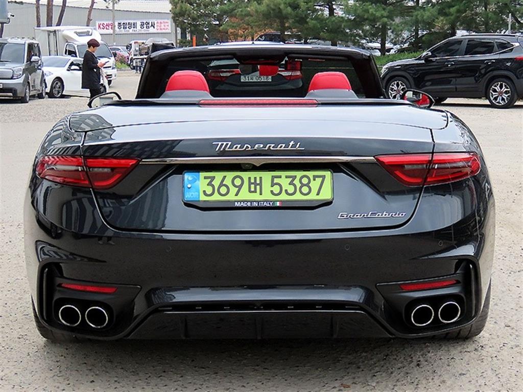 Maserati Gran Cabrio - Vista 8