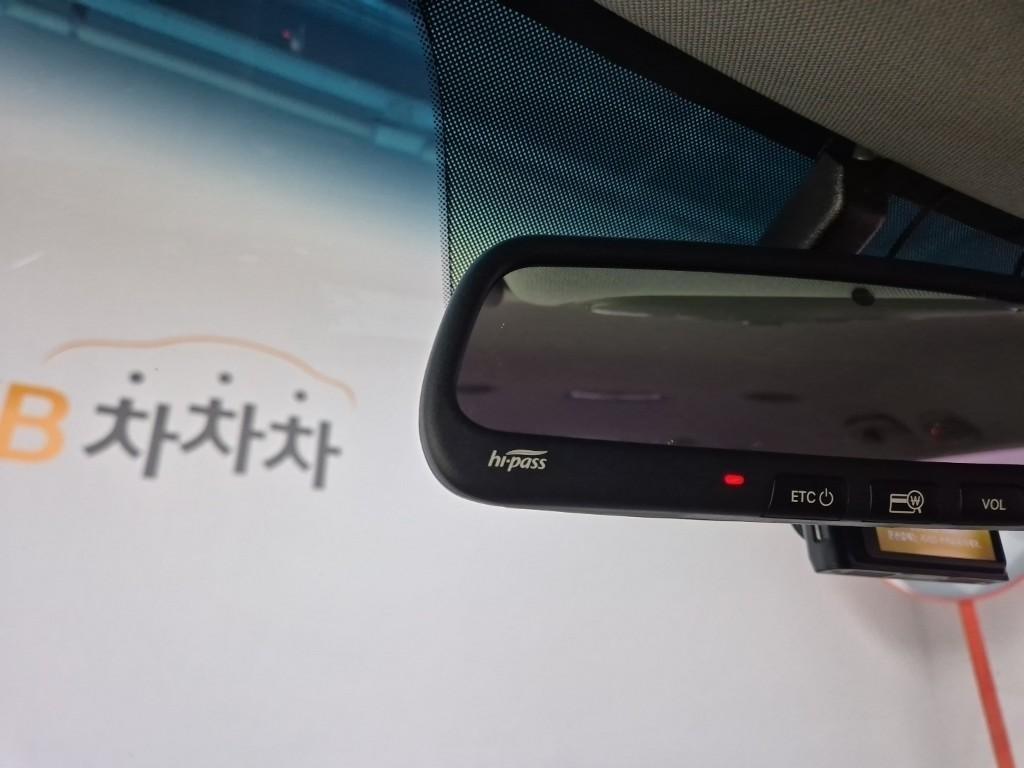 KIA Carnival 2018 Blanco - Importación desde Corea - HF Imports Iquique - Foto 16