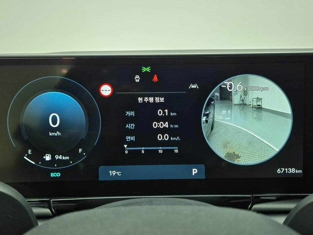 HYUNDAI Grandeur - Vista 6