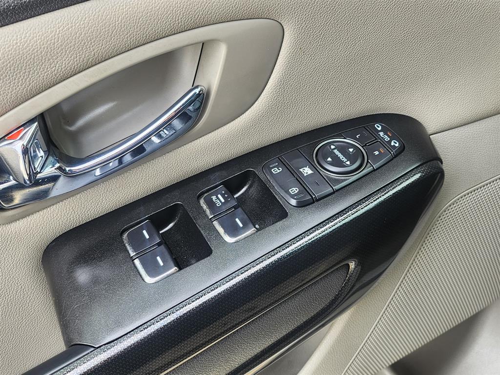 KIA Carnival 2016 Blanco - Importación desde Corea - HF Imports Iquique - Foto 14