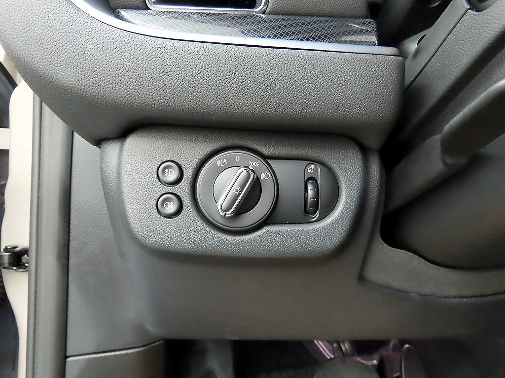 Mini Clubman - Vista 12