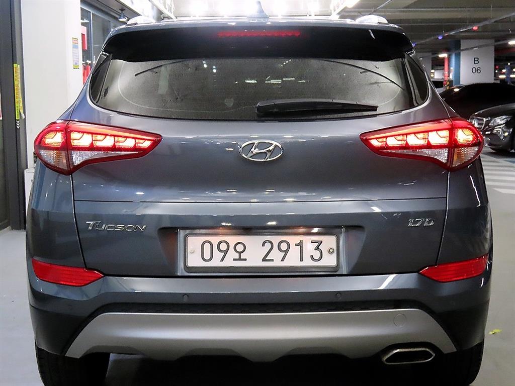 HYUNDAI Tucson - Vista 5