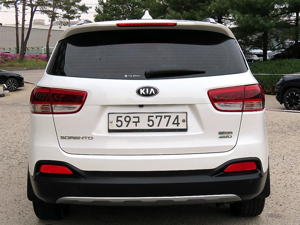 KIA Sorento - Vista 4