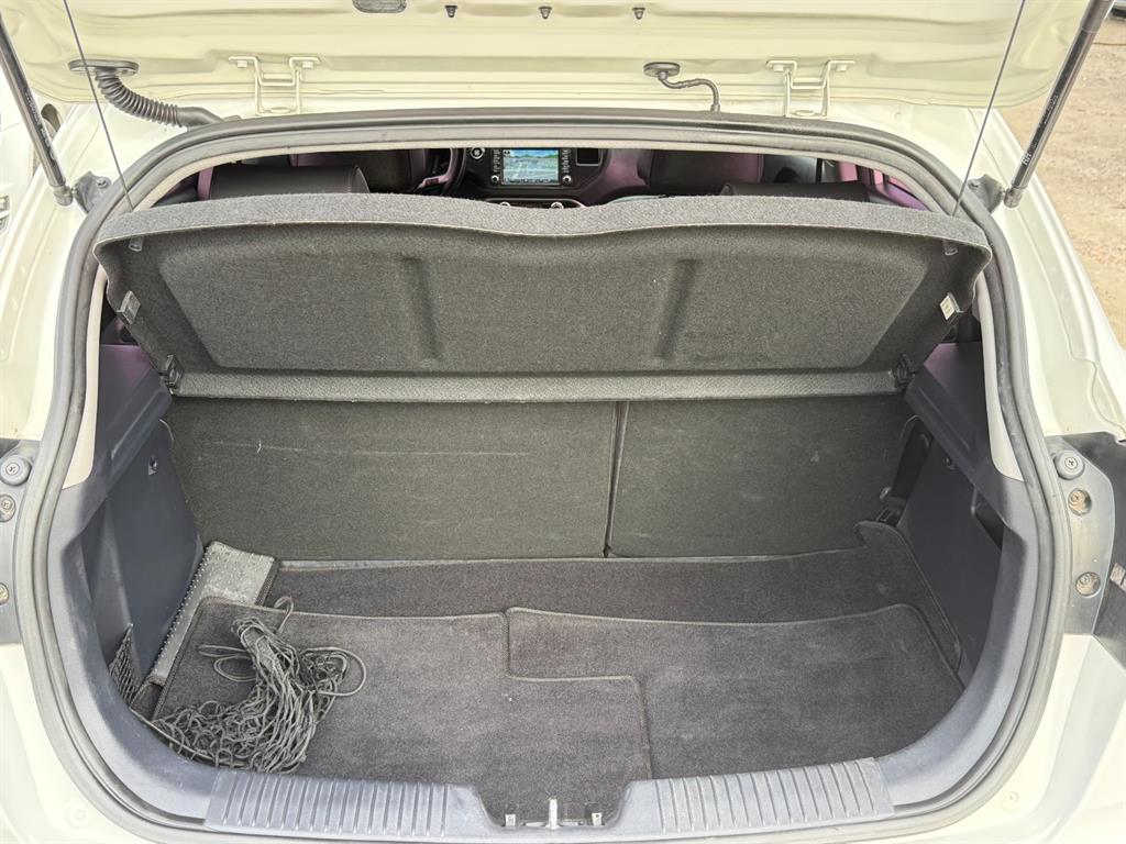 KIA Pride 2014 Blanco - Importación desde Corea - HF Imports Iquique - Foto 14