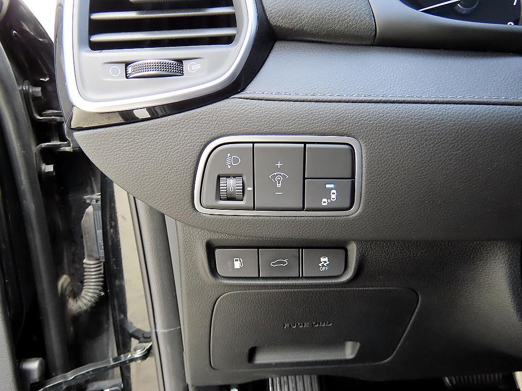 HYUNDAI Grandeur - Vista 12