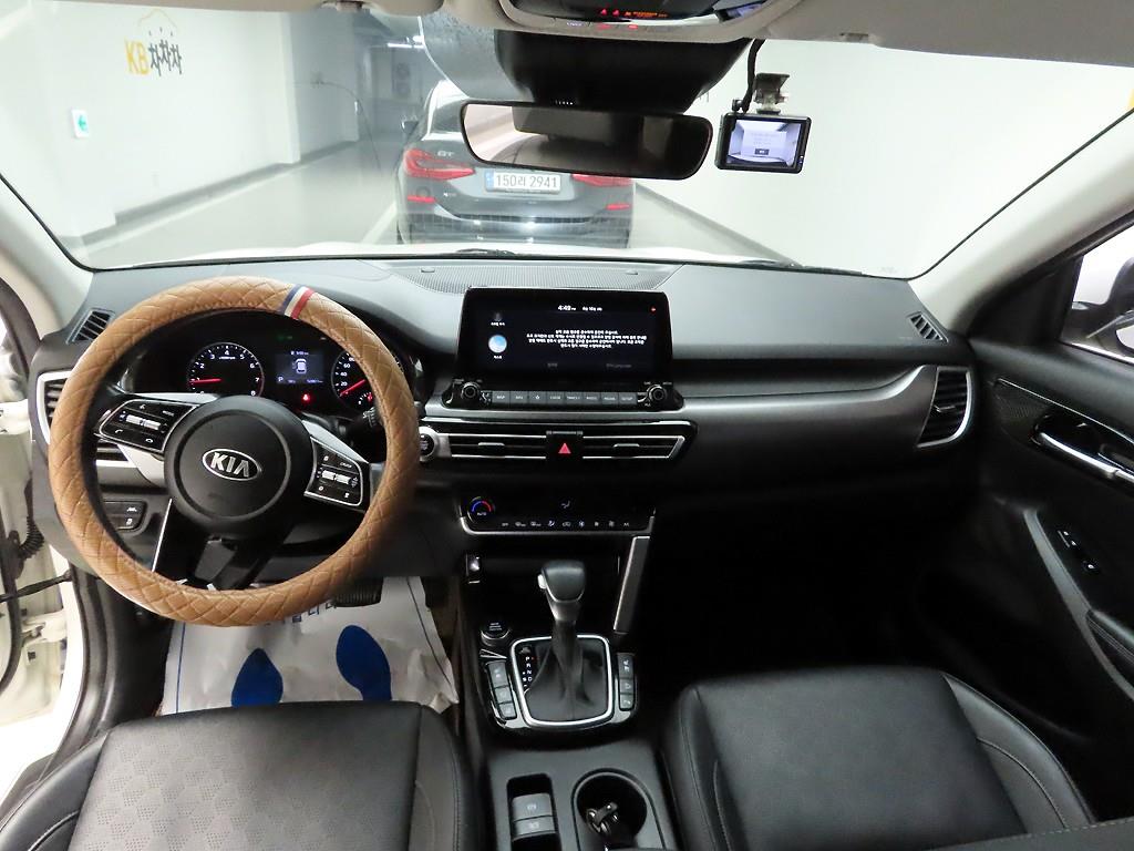 KIA Seltos - Vista 6