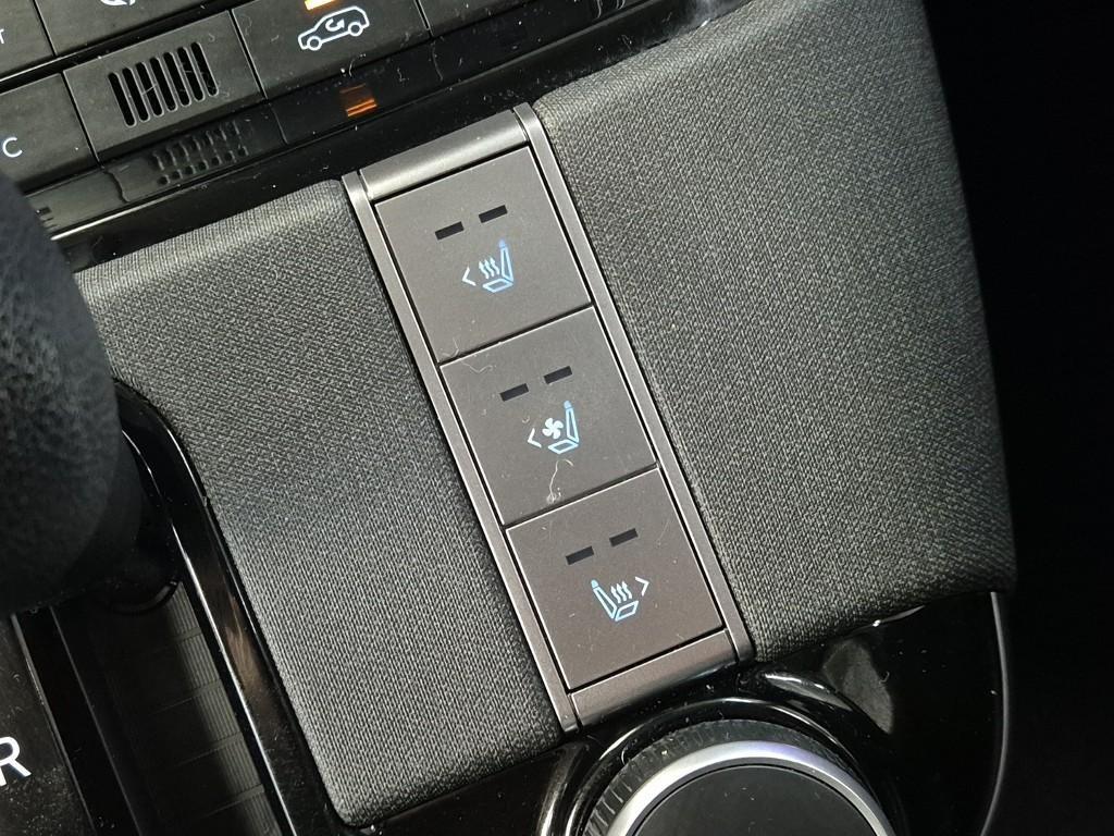 HYUNDAI Casper - Vista 4