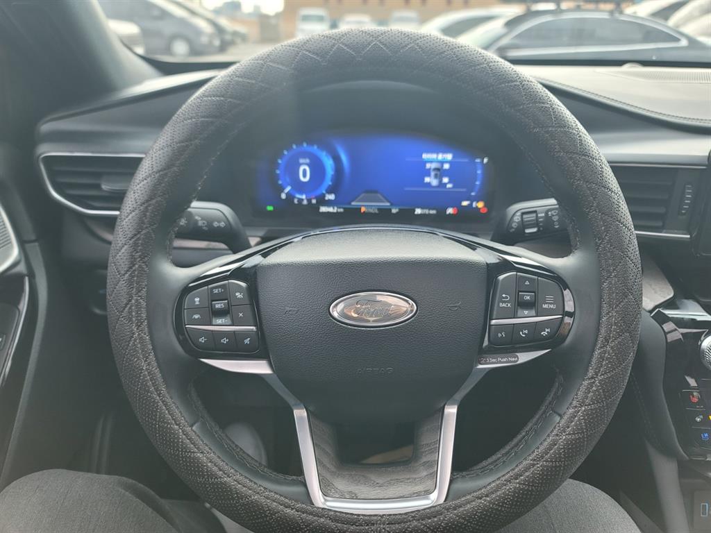 Ford Explorer - Vista 12